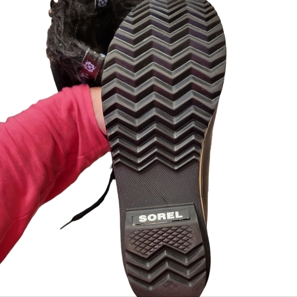 Sorel Youth Girls Tofino Snow Boots Sz 4 Faux Fur Lace Up Black w/ Flower Stars - Picture 7 of 10